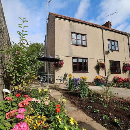 Dove Cottage Clowne Exterior photo